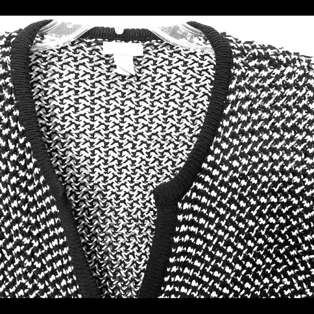 Black and White Sweater Top